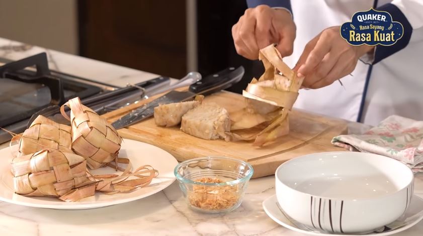 11 Trik Zee Zee Shahab bikin ketupat oats, sehat dan rendah kalori