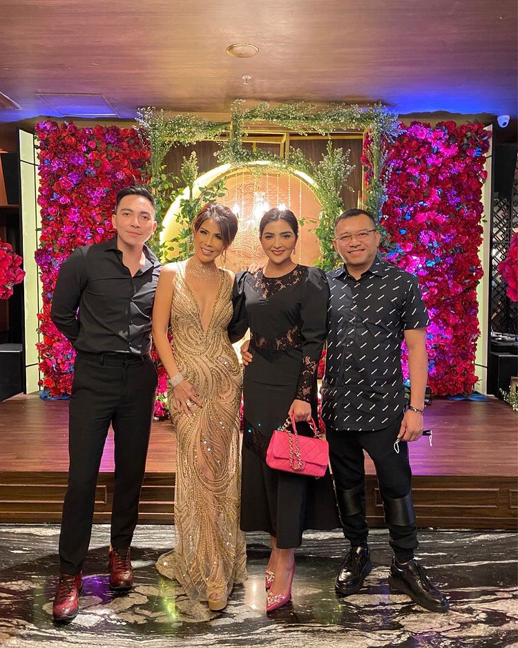 gaya Ashanty hadiri pesta ulang tahun seleb © berbagai sumber