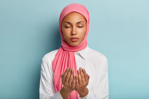 Doa mandi wajib setelah haid © 2022 berbagai sumber 