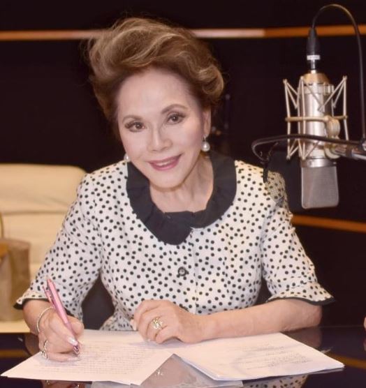 Ratna Sari Dewi ring girl © 2022 brilio.net Instagram