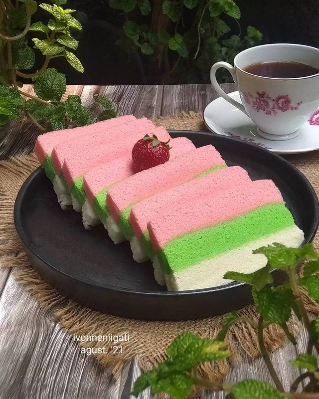 13 Cara membuat bolu kukus putih telur jadi takjil, lembut dan antigag