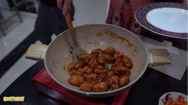 11 Menu berbuka puasa serba pedas ala Shanty Denny, menggugah selera