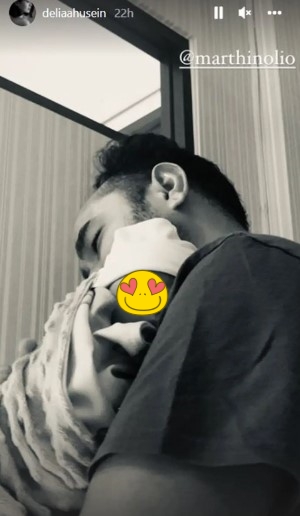 Momen istri Marthino Lio dikaruniai anak pertama © Instagram
