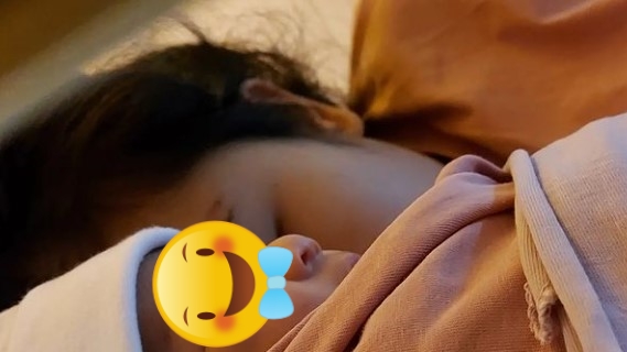 Momen istri Marthino Lio dikaruniai anak pertama © Instagram