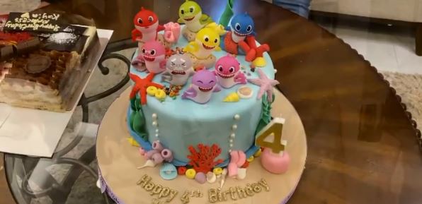 11 Kue ulang tahun keluarga Pasha Ungu, desainnya bikin tak tega makan