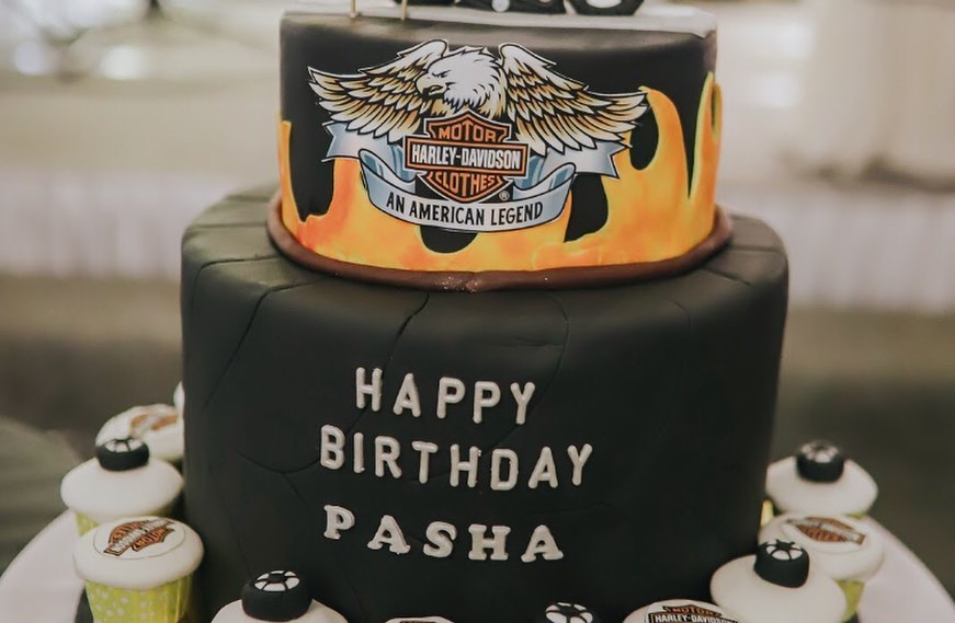 11 Kue ulang tahun keluarga Pasha Ungu, desainnya bikin tak tega makan