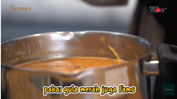 13 Langkah Zaskia Sungkar bikin semur ketupat khas Betawi, bikin nagih