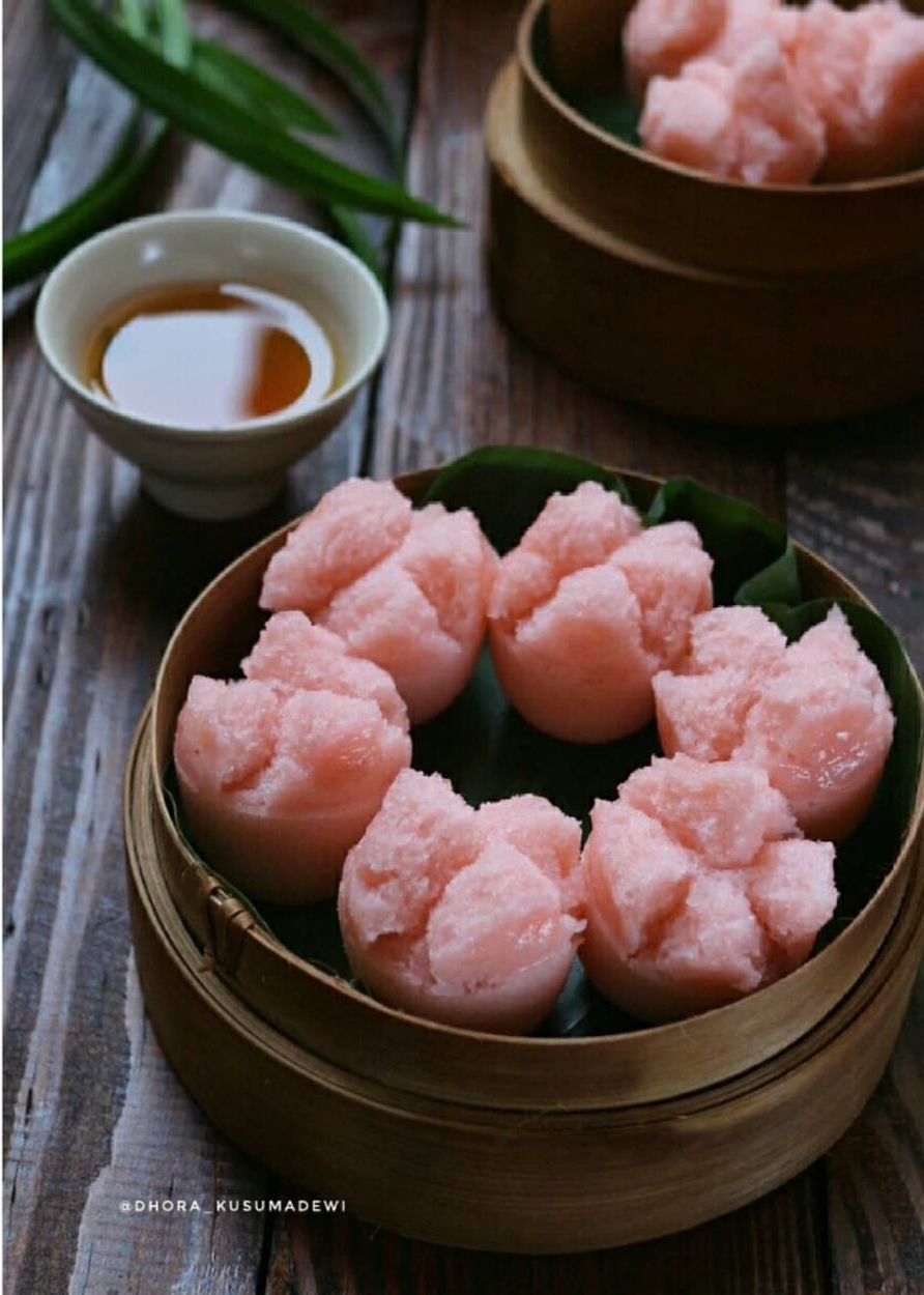 17 Resep kue basah kukus, enak dan mudah dibuat