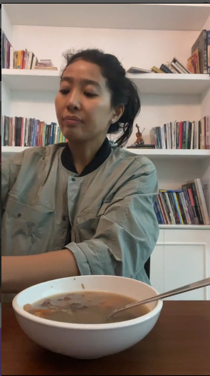 Awet muda di usia 40 tahun, ini 10 makanan dan minuman Olivia Zalianty