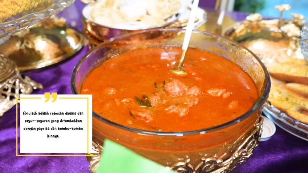 13 Menu buka puasa Tasyi Athasyia, mewah ada kurma berbagai negara