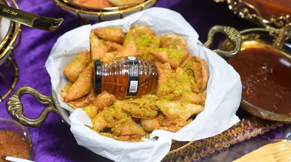 13 Menu buka puasa Tasyi Athasyia, mewah ada kurma berbagai negara