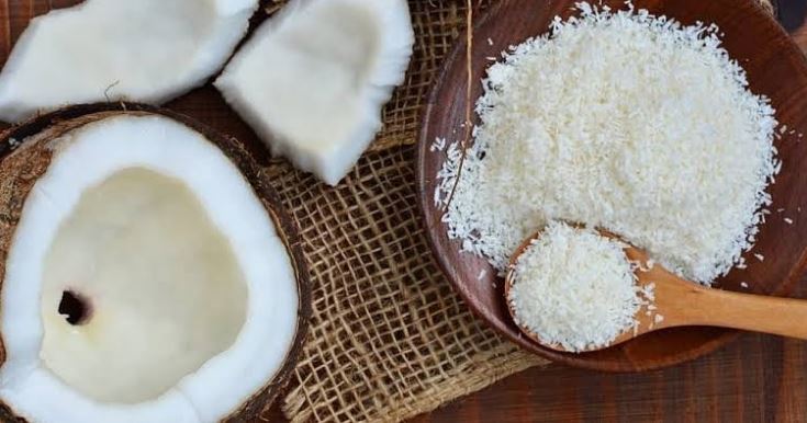 10 Cara ampuh menyimpan kelapa parut, nggak basi hingga 2 bulan