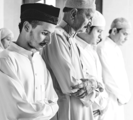 Doa sholat Idul Fitri lengkap dengan niat, tata cara, dan keutamaannya