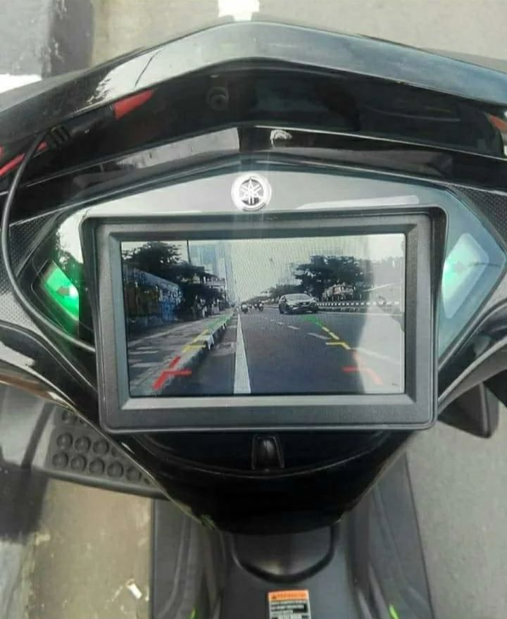 ada fitur nyeleneh dipasang di sepeda motor © berbagai sumber