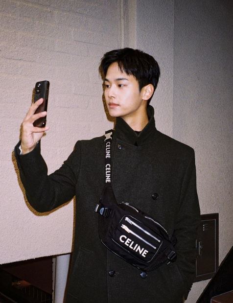 idol K-Pop nama panggung 1 huruf berbagai sumber