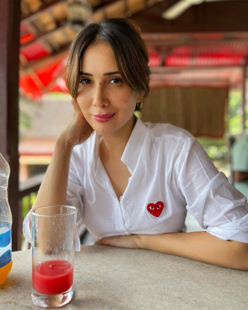 potret terbaru Sanjana Mohabbatein © Instagram