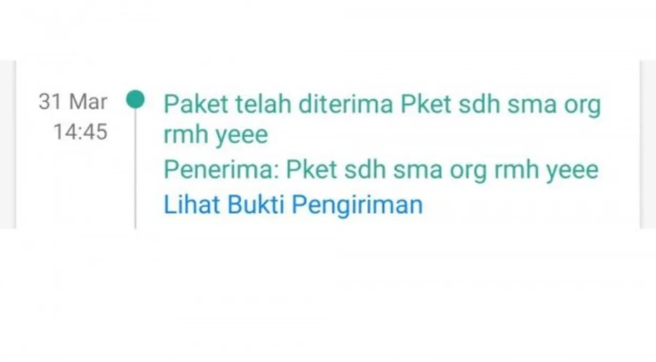 Tulisan kocak kurir isi nama penerima paket © Twitter Tulisan kocak kurir isi nama penerima paket © Twitter