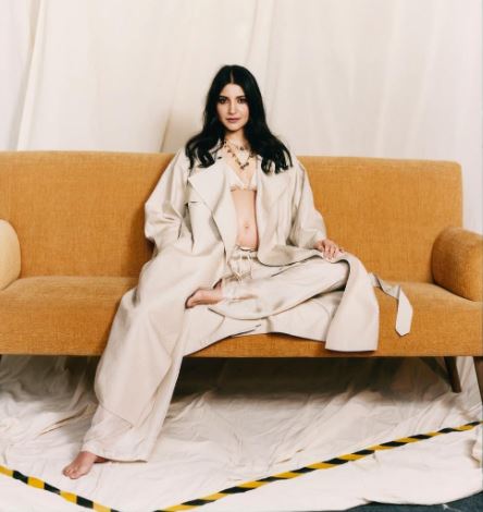 foto maternity seleb Bollywood era 2000-an Berbagai sumber  foto maternity seleb Bollywood era 2000-an Berbagai sumber