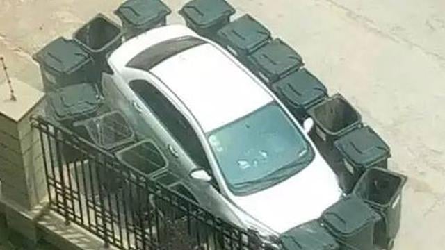 garasi makan jalan © berbagai sumber