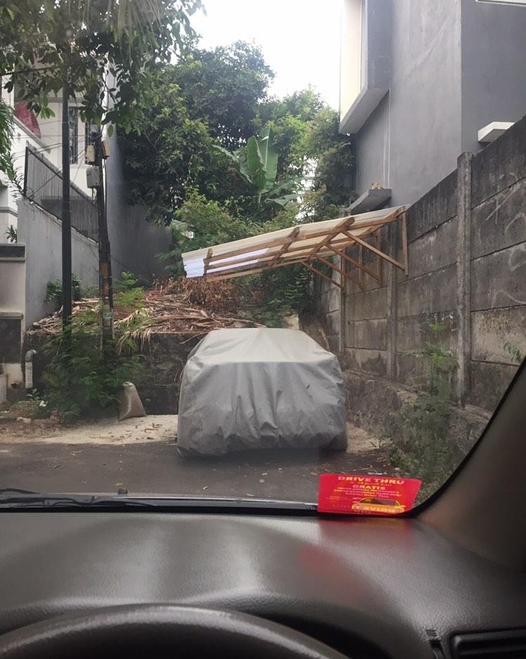 garasi makan jalan © berbagai sumber