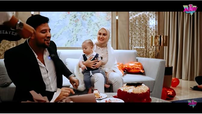 13 Potret kue ultah Irish Bella dari tahun ke tahun, simpel & elegan