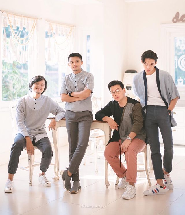 Padu padan outfit Lebaran ala Rey Mbayang Instagram