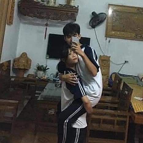 pas selfie malah kelihatan nggak keren © berbagai sumber