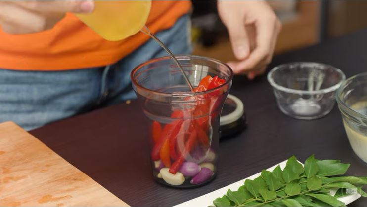 10 Langkah Victor MasterChef masak kari ayam, empuk dan meresap