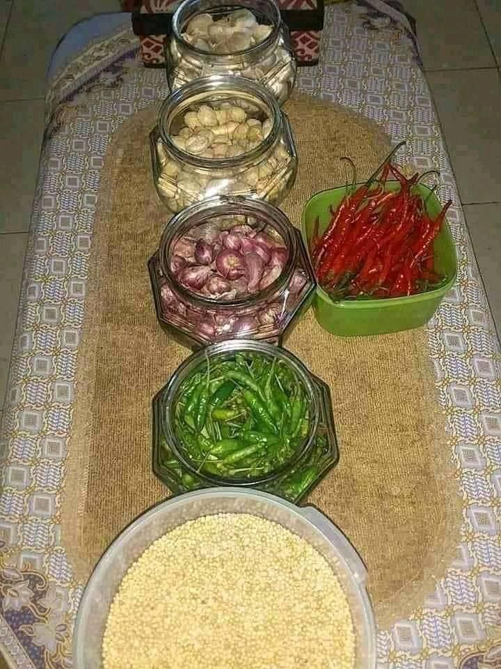 menerima tamu pas Lebaran kocak © berbagai sumber menerima tamu pas Lebaran kocak © berbagai sumber