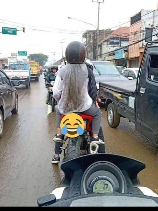 motor kotor banget bikin kesal © berbagai sumber