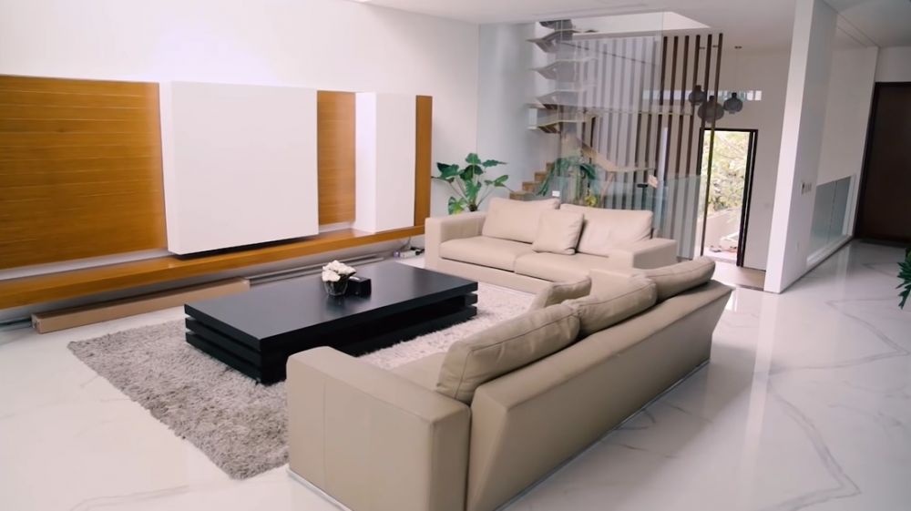 potret ruang tamu usai renovasi © berbagai sumber