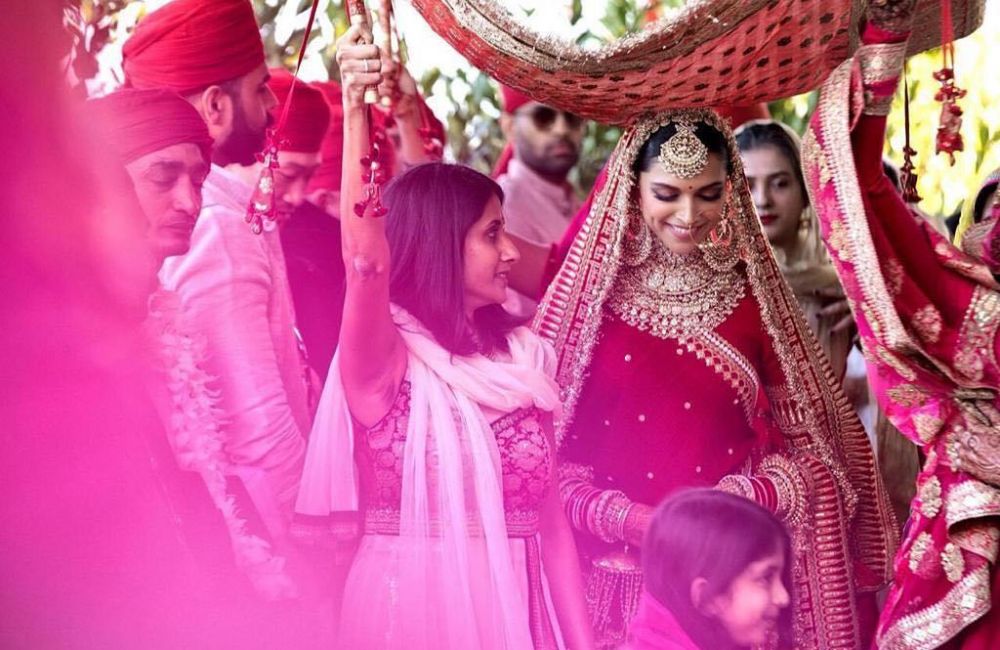 Pesona 11 seleb Bollywood saat menikah, bikin kepincut