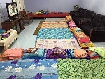 kumpul keluarga jadi lucu abis © 1cak.com kumpul keluarga jadi lucu abis © 1cak.com