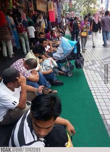 meme baju lebaran © berbagai sumber meme baju lebaran © berbagai sumber