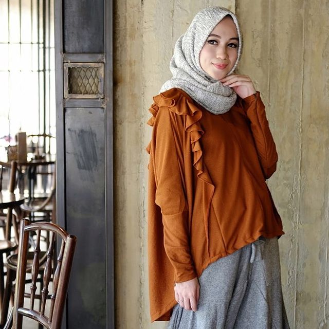 10 Model hijab stylish untuk Lebaran, bisa jadi inspirasi