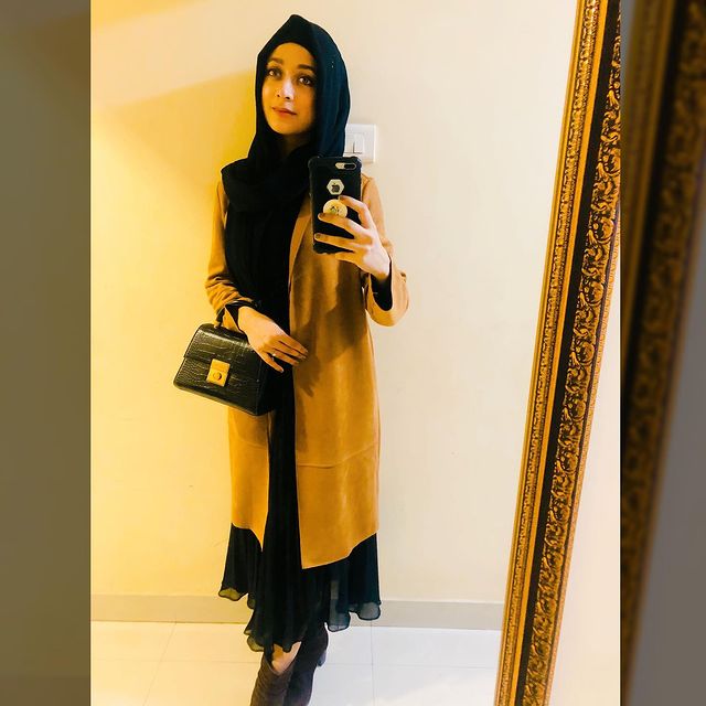 10 Model hijab stylish untuk Lebaran, bisa jadi inspirasi