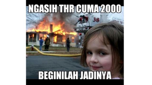 13 Meme kocak THR Lebaran © 2022 brilio.net