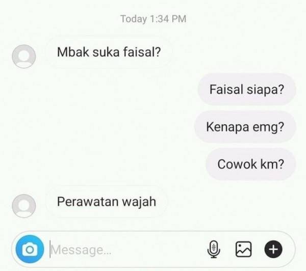 Chat lucu salah sebut kata © berbagai sumber