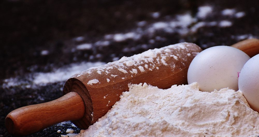 10 Trik membuat kue sagu, renyah dan antigagal
