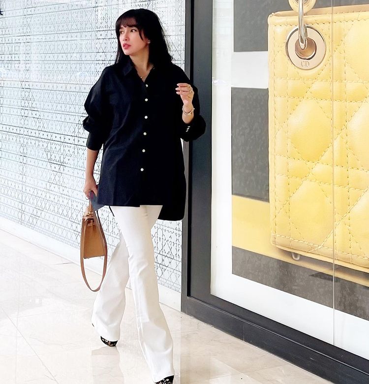 transformasi Ussy Sulistiawaty usai jalani diet  © Instagram/@ussypratama