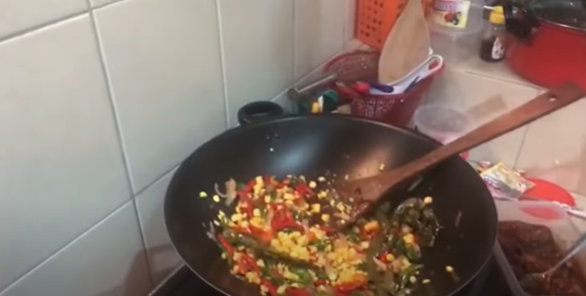 10 Kreasi masakan serba tumis ala Lesty Kejora, simpel & mudah ditiru