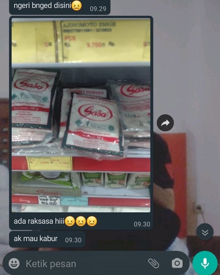 mau pamer barang tapi malah nyeleneh © berbagai sumber
