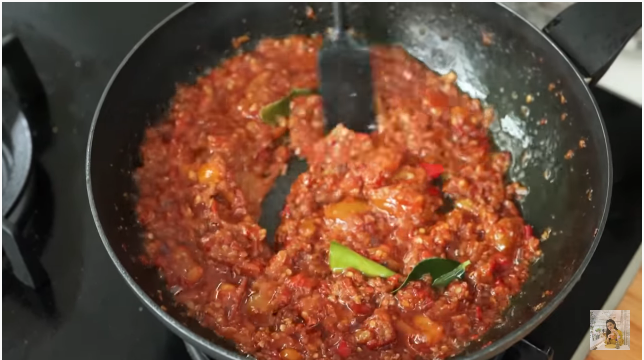 10 Langkah Chef Devina bikin sambal goreng tomat, awet sampai 2 bulan