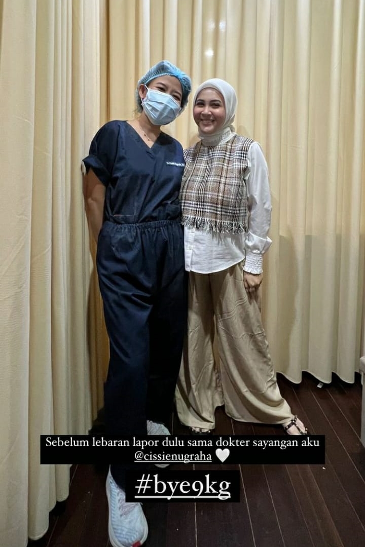 10 Makanan diet Kesha Ratuliu usai melahirkan, bikin bobot turun 9 kg