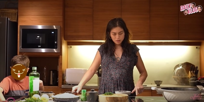 11 Trik Jessica Iskandar masak spaghetti aglio olio, cuma 10 menit