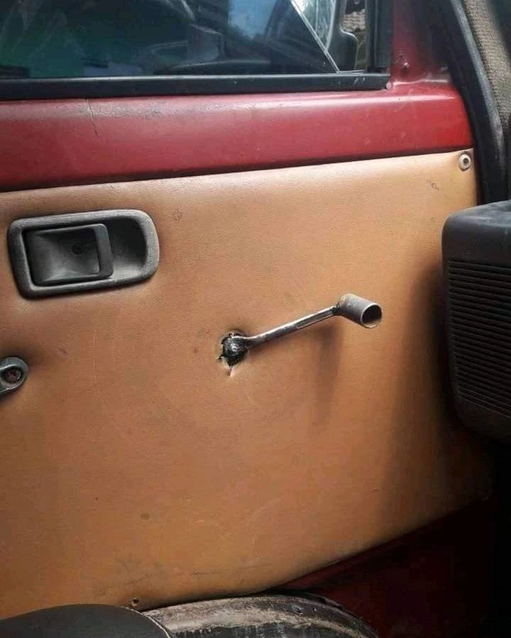 barang bekas dipakai nyeleneh pol © berbagai sumber barang bekas dipakai nyeleneh pol © berbagai sumber