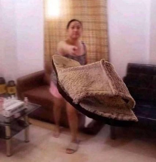 sedetik sebelum kena apes ngagetin © berbagai sumber