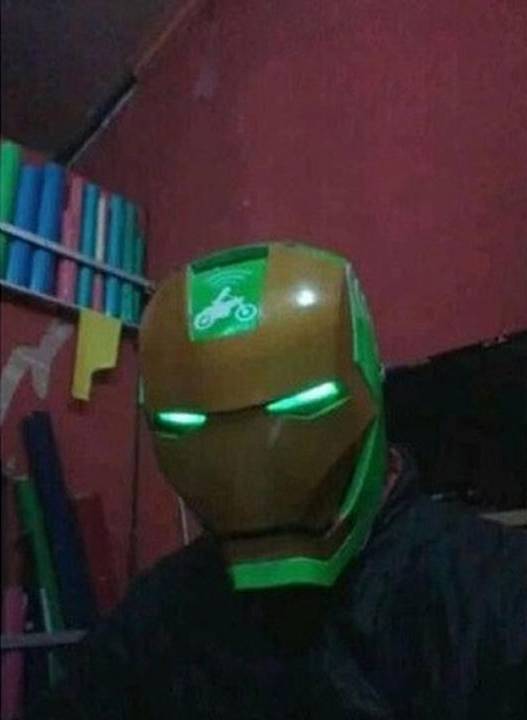 selfie driver ojek online lucu © Instagram