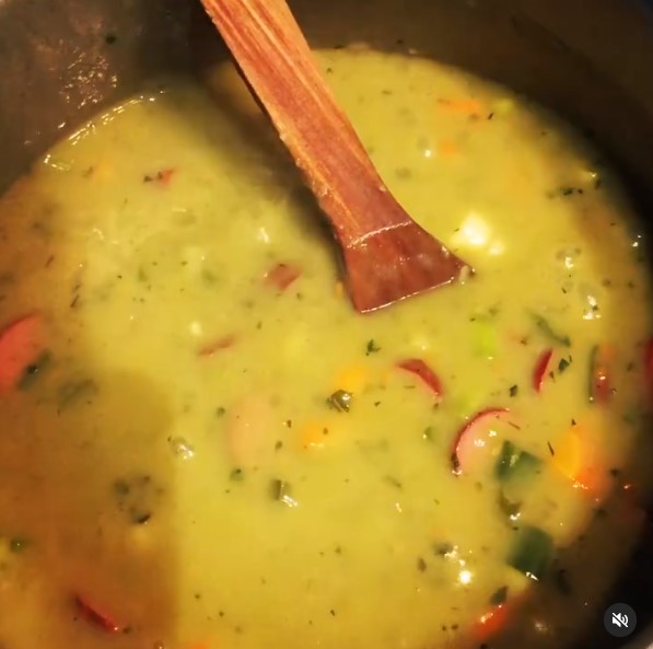 11 Makanan Rina Nose saat diet, serba masakan suami