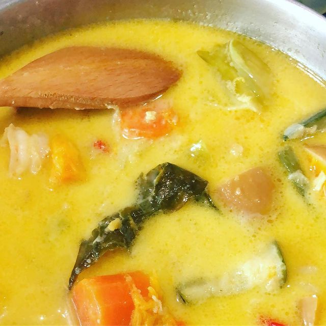 11 Makanan Rina Nose saat diet, serba masakan suami